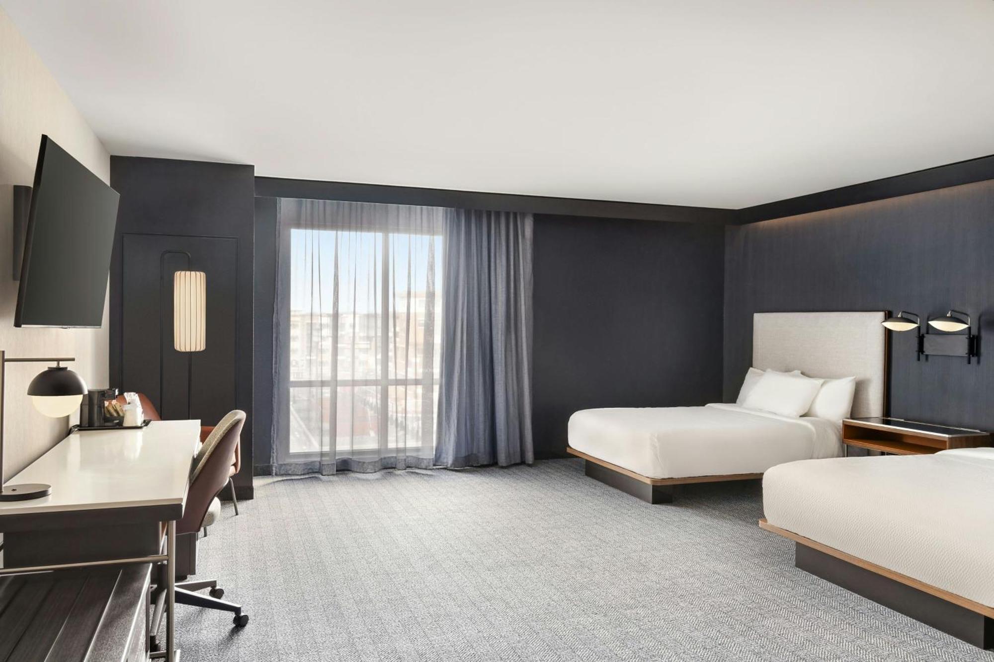 Hotel Courtyard By Marriott Milwaukee Brookfield At Poplar Creek Zewnętrze zdjęcie